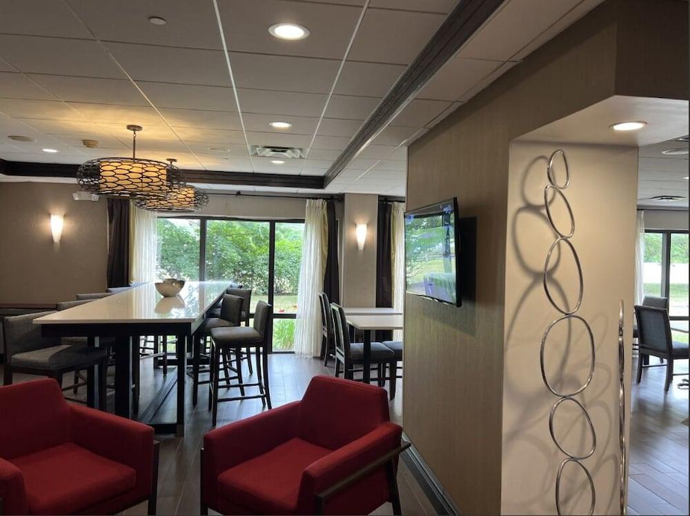 Hampton Inn Ridgefield Park Exterior foto